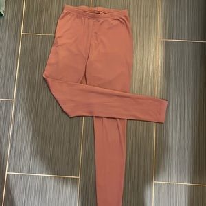 Pink ribbed legging pants